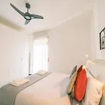 Bike & Family Apartment Como